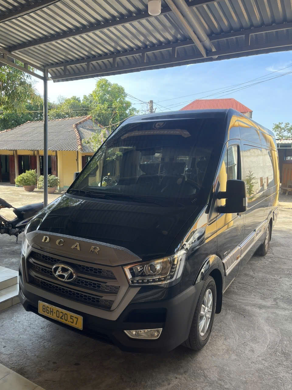 Car Hire Ho Chi Minh: Perfect for Business and Leisure