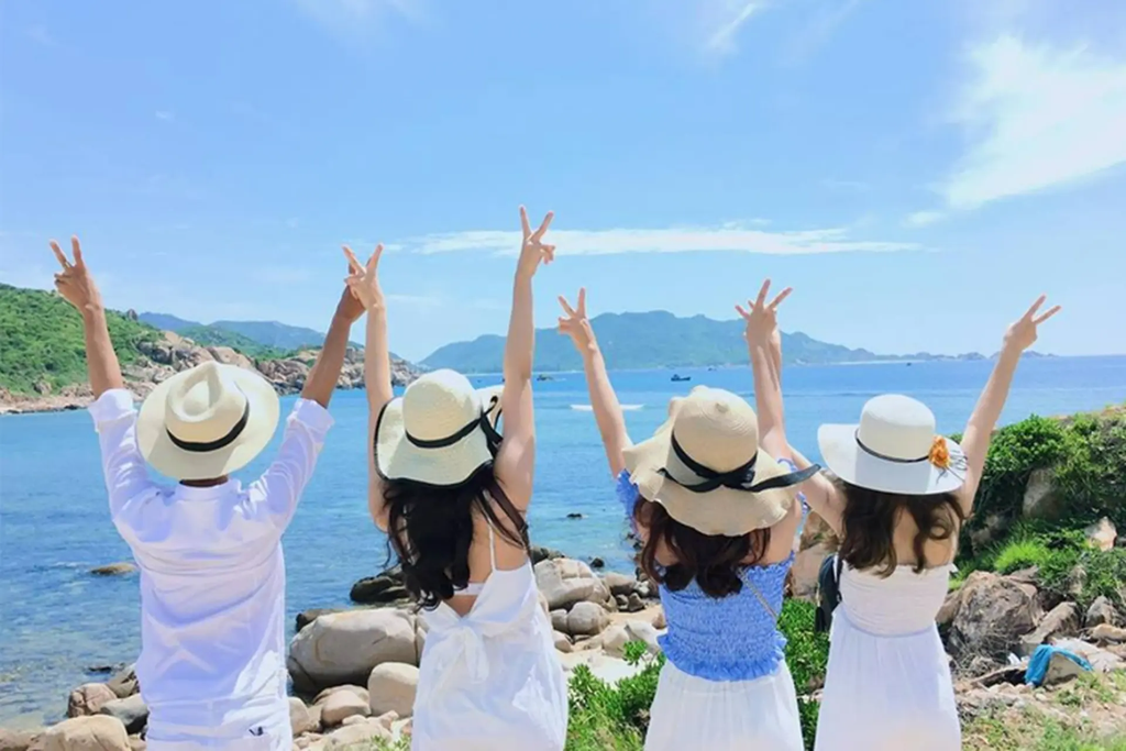 Công ty Cổ phần Thương mại và Du lịch Tân Á Đông